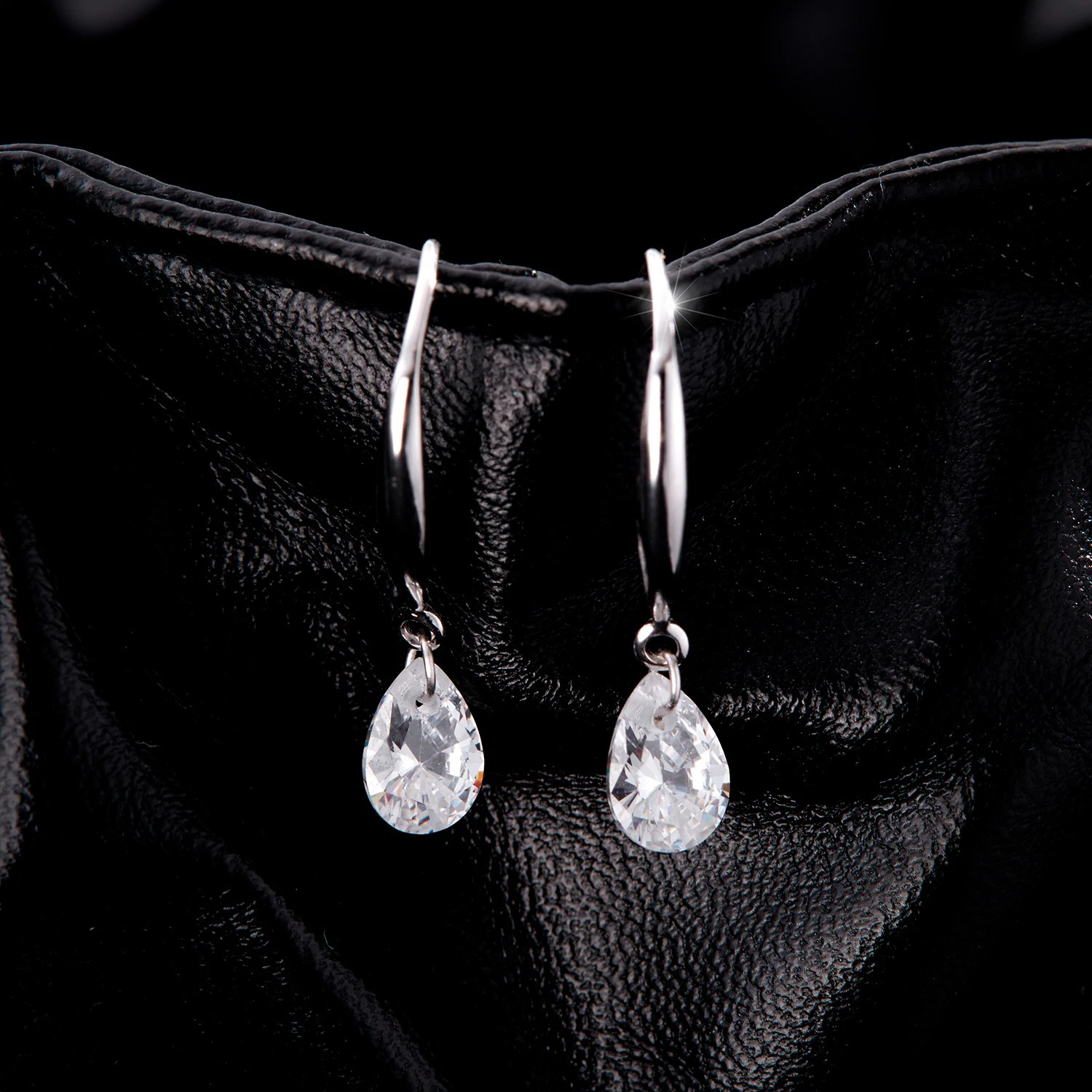 The Bond Drop Earrings